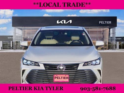 2019 Toyota Avalon XLE