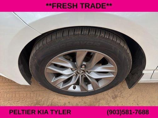 2019 Toyota Avalon XLE