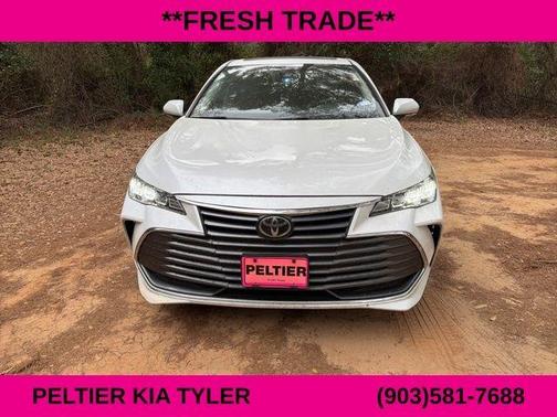 2019 Toyota Avalon XLE