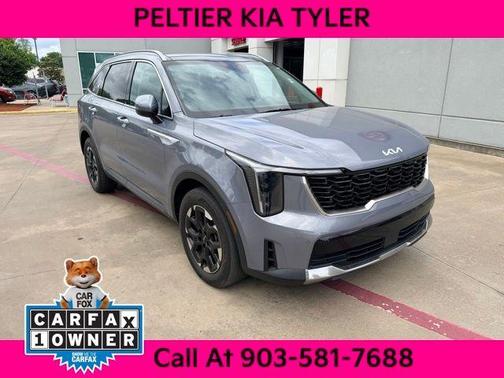 Everlasting Silver 2024 Kia Sorento S