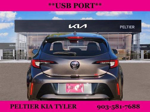 2023 Toyota Corolla Hatchback SE