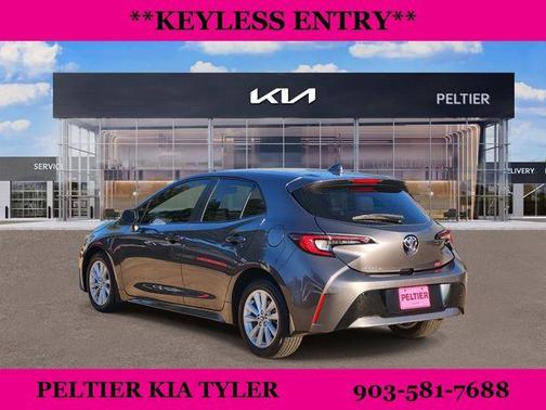 2023 Toyota Corolla Hatchback SE