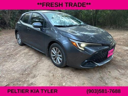 2023 Toyota Corolla Hatchback SE