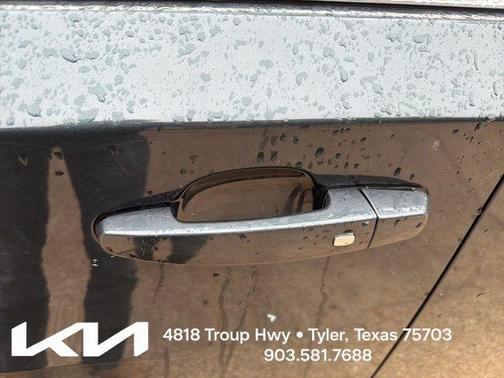 Graphite Metallic 2018 Chevrolet Traverse LT Cloth