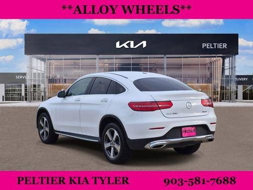 2017 Mercedes-Benz GLC 300 4MATIC Coupe