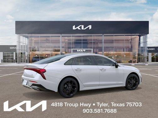 Snow White Pearl 2026 Kia K5 GT-Line