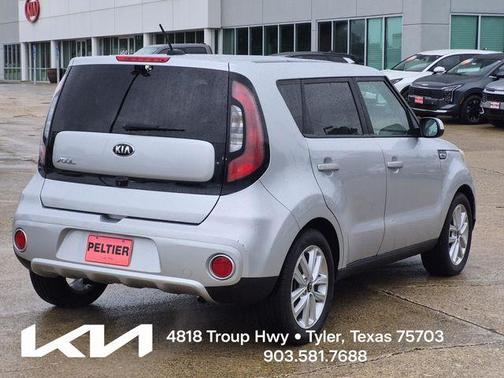 Bright Silver 2018 Kia Soul +