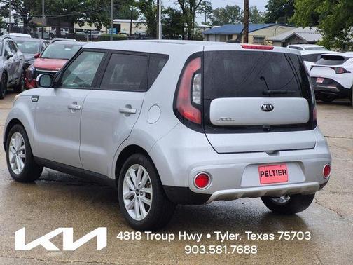 Bright Silver 2018 Kia Soul +