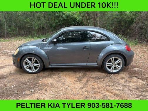 Platinum Gray Metallic 2012 Volkswagen Beetle 2.5L