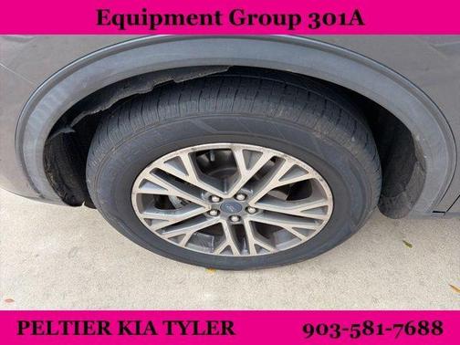 2020 Ford Escape SEL