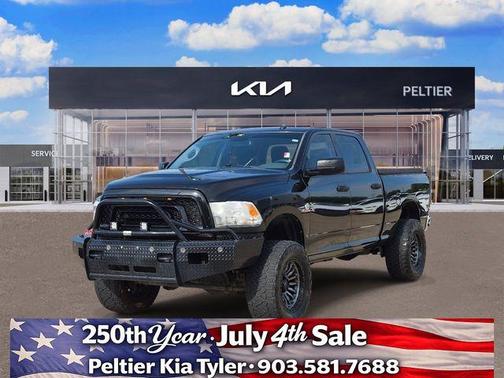 Brilliant Black Crystal Pearlcoat 2015 RAM 2500 Tradesman
