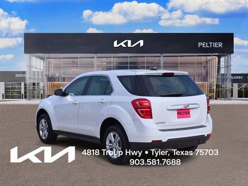 Summit White 2017 Chevrolet Equinox LS