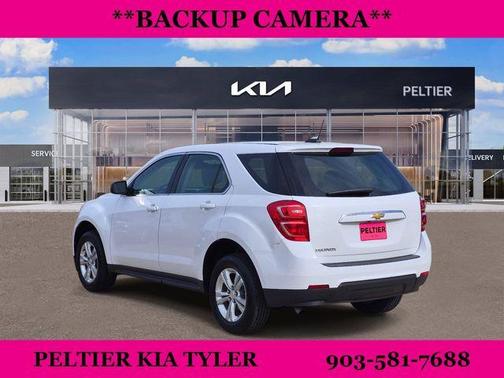Summit White 2017 Chevrolet Equinox LS