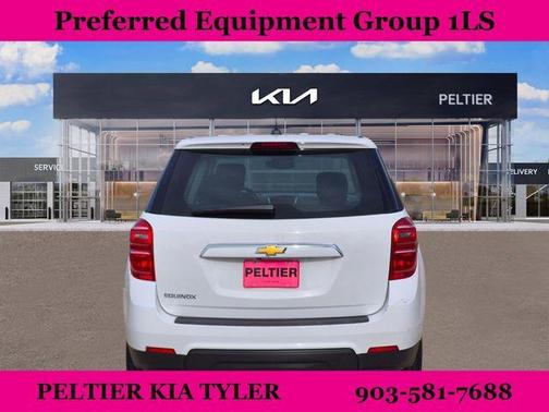 Summit White 2017 Chevrolet Equinox LS