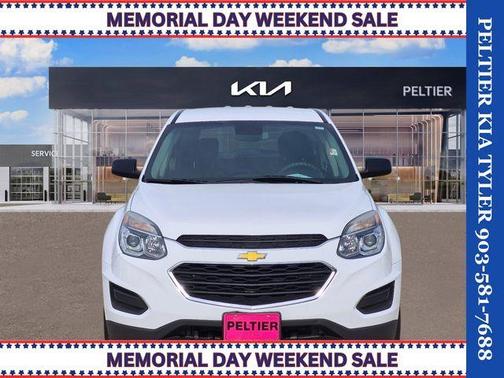 Summit White 2017 Chevrolet Equinox LS