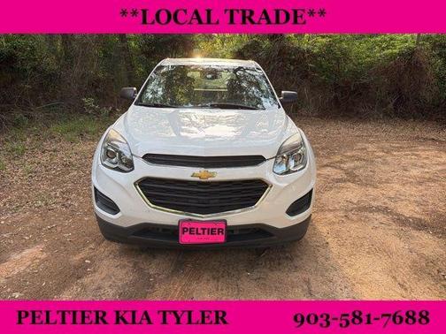 Summit White 2017 Chevrolet Equinox LS