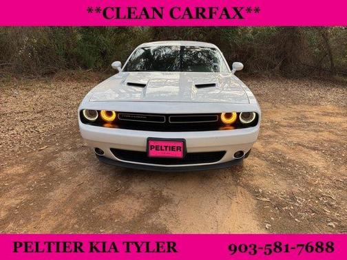 2021 Dodge Challenger SXT