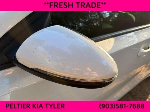 Snow White Pearl 2024 Kia Forte LXS