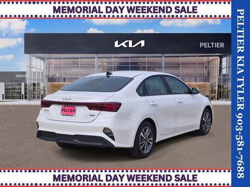 Snow White Pearl 2024 Kia Forte LXS