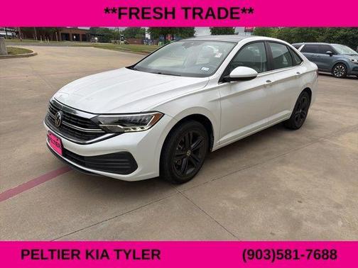 Opal White Pearl Effect 2023 Volkswagen Jetta 1.5T SE