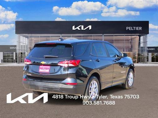 Mosaic Black Metallic 2024 Chevrolet Equinox LS
