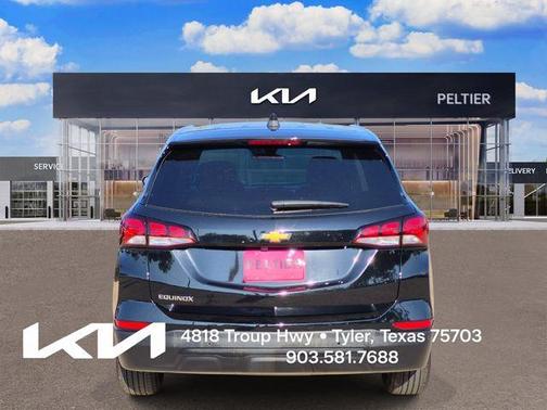 Mosaic Black Metallic 2024 Chevrolet Equinox LS