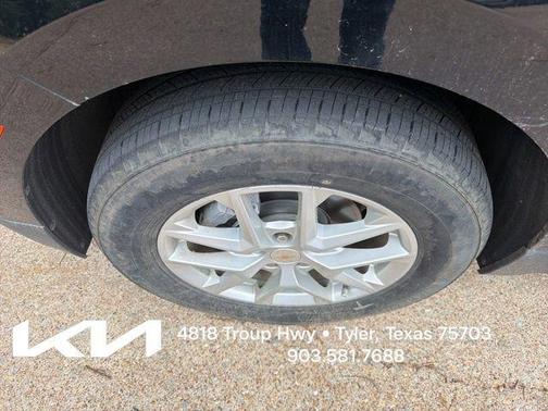Mosaic Black Metallic 2024 Chevrolet Equinox LS