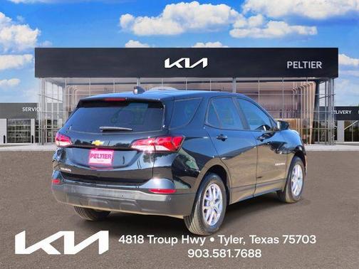 Mosaic Black Metallic 2024 Chevrolet Equinox LS