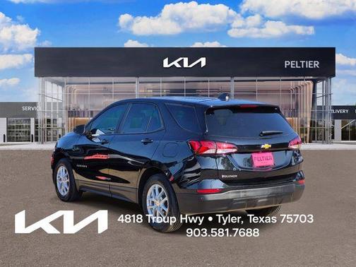 Mosaic Black Metallic 2024 Chevrolet Equinox LS