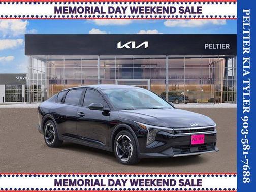 Aurora Black Pearl 2025 Kia K4 EX