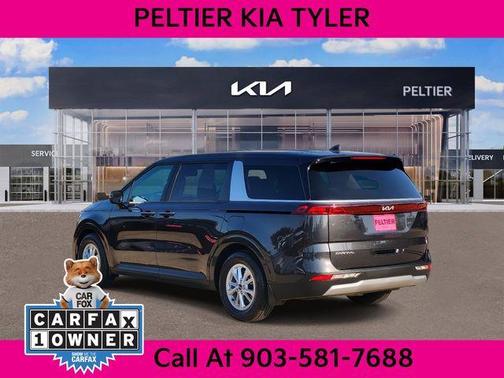 2024 Kia Carnival LX