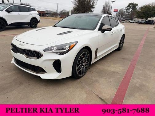 2023 Kia Stinger GT2