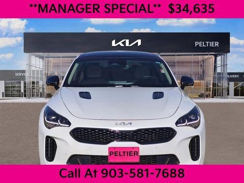 Snow White Pearl 2023 Kia Stinger GT2