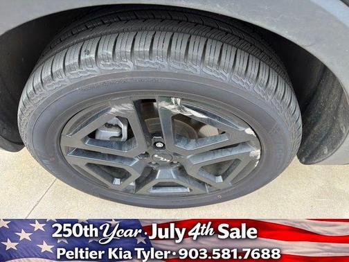 Ebony Black 2024 Kia Telluride EX X-Line