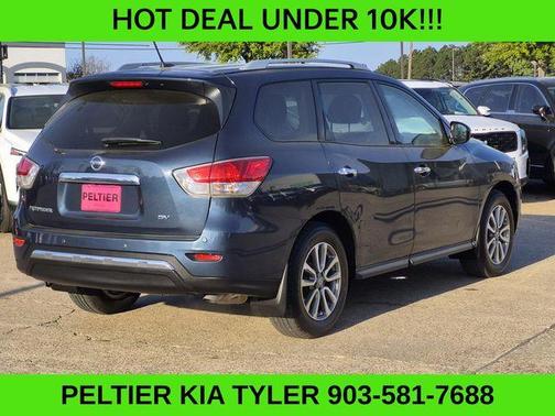 2015 Nissan Pathfinder SV