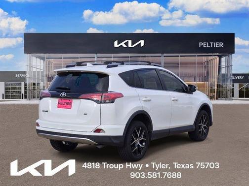 Super White 2017 Toyota RAV4 SE