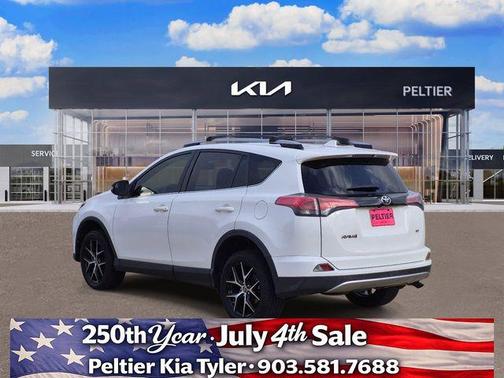 Super White 2017 Toyota RAV4 SE