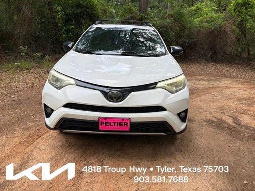 Super White 2017 Toyota RAV4 SE