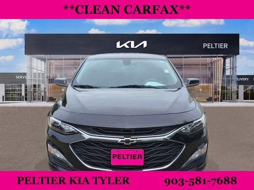 Mosaic Black Metallic 2022 Chevrolet Malibu LT