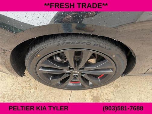 Mosaic Black Metallic 2022 Chevrolet Malibu LT