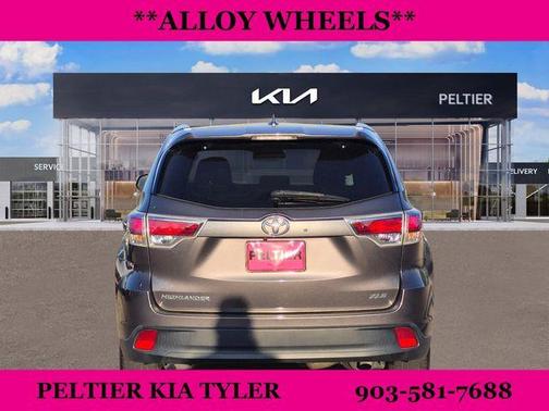 Predawn Gray Mica 2016 Toyota Highlander XLE