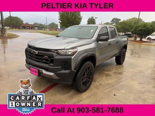 Sterling Gray Metallic 2024 Chevrolet Colorado Trail Boss