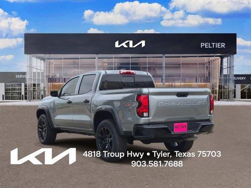 Sterling Gray Metallic 2024 Chevrolet Colorado Trail Boss