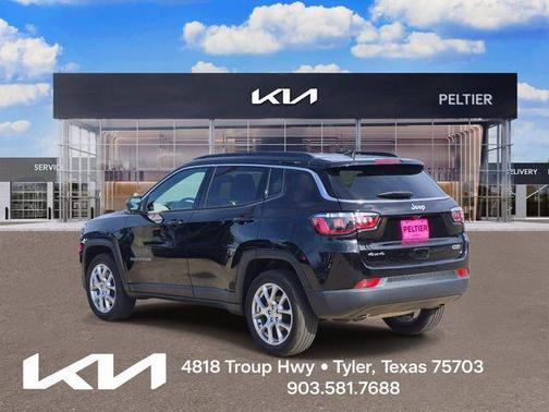 Diamond Black 2023 Jeep Compass Latitude Lux