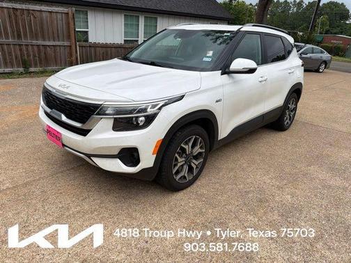 Snow White Pearl 2022 Kia Seltos EX