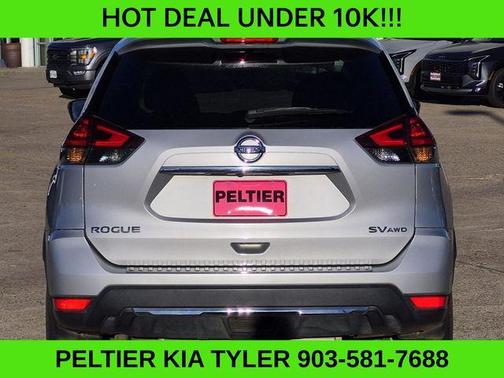 2018 Nissan Rogue SV