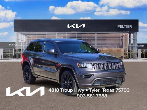 Granite Crystal Clearcoat Metallic 2021 Jeep Grand Cherokee Laredo X