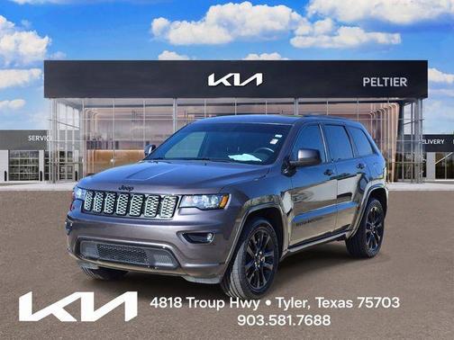 Granite Crystal Clearcoat Metallic 2021 Jeep Grand Cherokee Laredo X