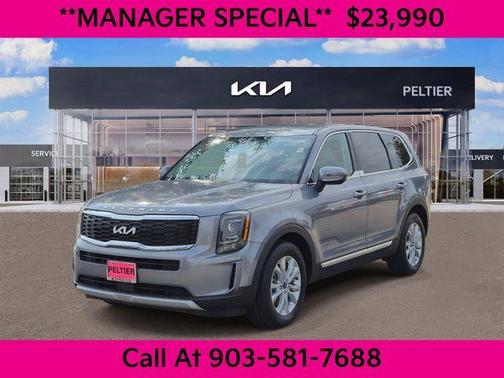 Everlasting Silver 2022 Kia Telluride LX