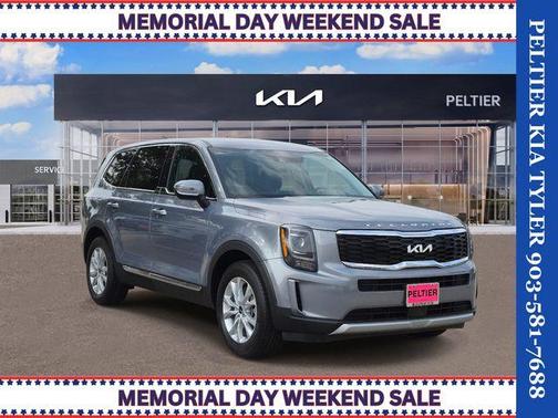 Everlasting Silver 2022 Kia Telluride LX